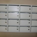 <?php bloginfo("name"); ?> - Escaninho para cartas com porta